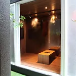 Nine Star Hotel