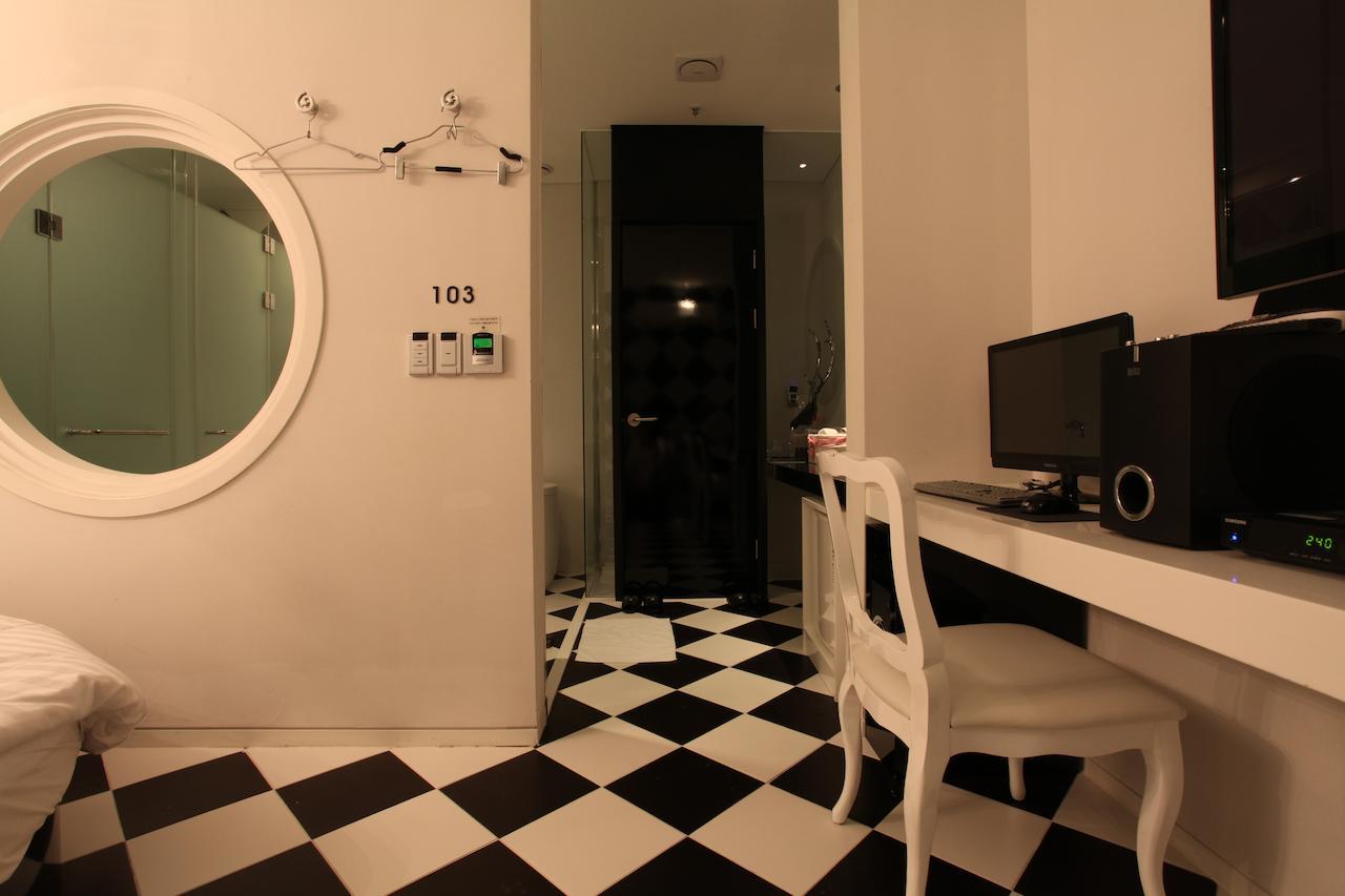 Nine Star Motel Seoul