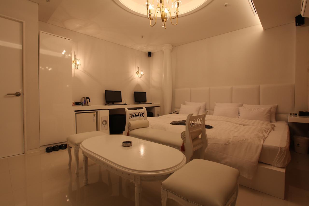Motel Nine Star 2*